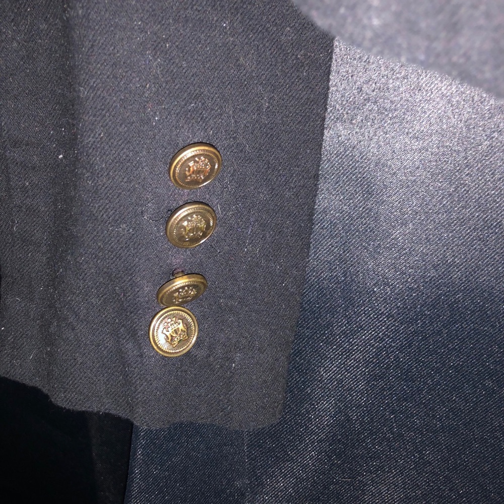 Short black jacket - Picture 3 of 4